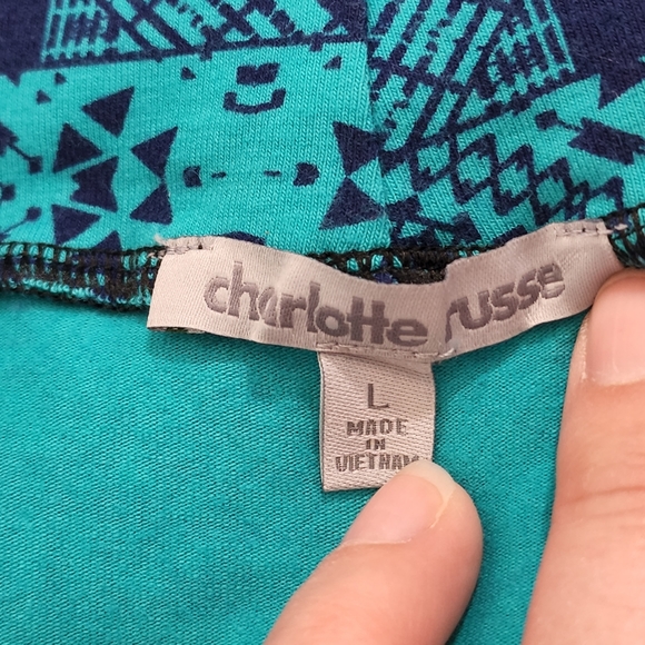 Charlotte Russe Geometric Print Pull-on Stretch Mini Skirt - Picture 2 of 5